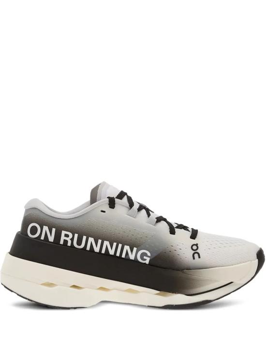 26SS 온 러닝 스니커즈 3WF30180462 WHITEBLACK