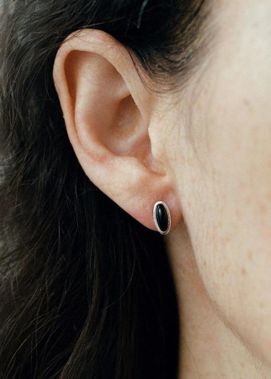  에이비오에이비 이어링 아보압 돔 스터드 오닉스 귀걸이 - ABOAB