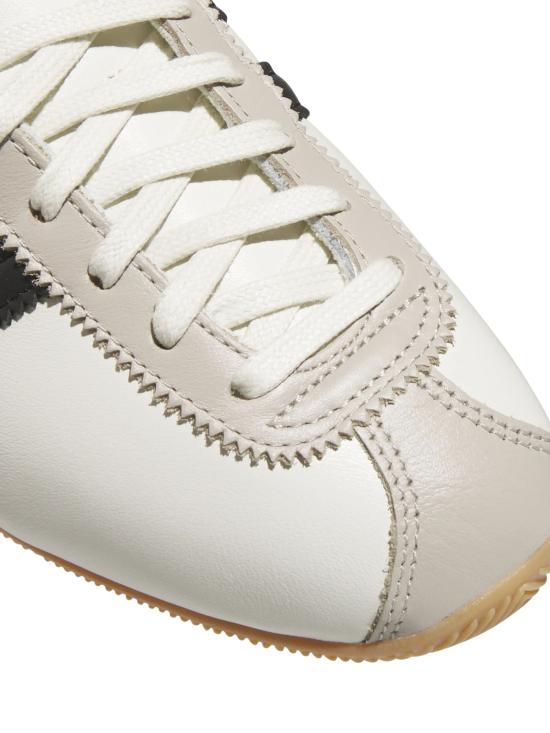 26SS 아디다스 스니커즈 KK3439 OWHITE White - ADIDAS