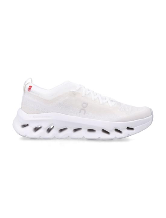 26FW 온 러닝 스니커즈 3WF30420664 WHITE FROST