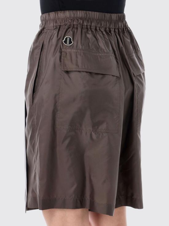 26SS 몽클레어 숏팬츠 MU01F2B01M8114 828 Brown - MONCLER