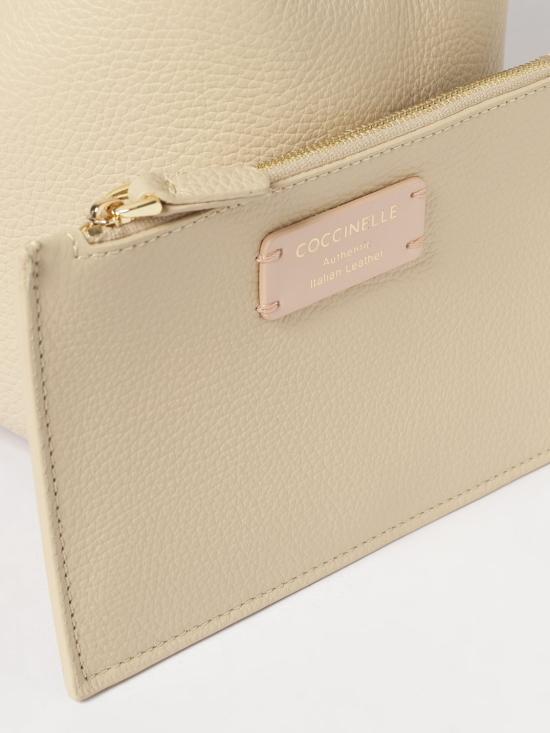 26SS 코치넬리 숄더백 E1SHA110201 N64 Beige - COCCINELLE