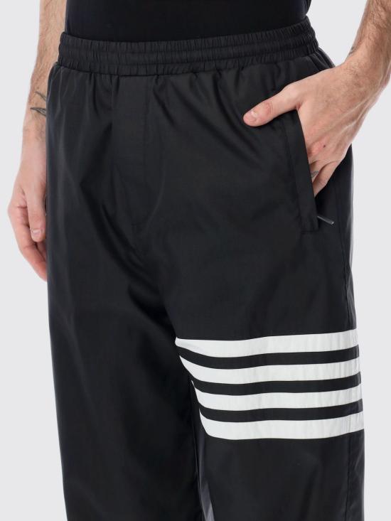 26SS 톰브라운 샤이니 립스탑 4바 트랙 팬츠 MTU349CF1095 001 Black - THOM BROWNE