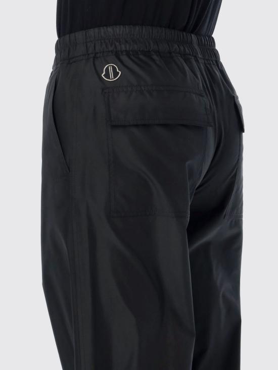 26SS 몽클레어 트레이닝/조거 팬츠 MU01F2A02M8115 999 Black - MONCLER