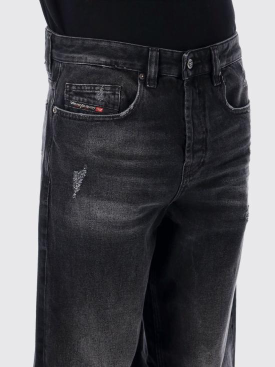 26SS 디젤 2001 D 매크로 릴렉스 핏 데님 팬츠 A115980BEBB 02 Blue - DIESEL