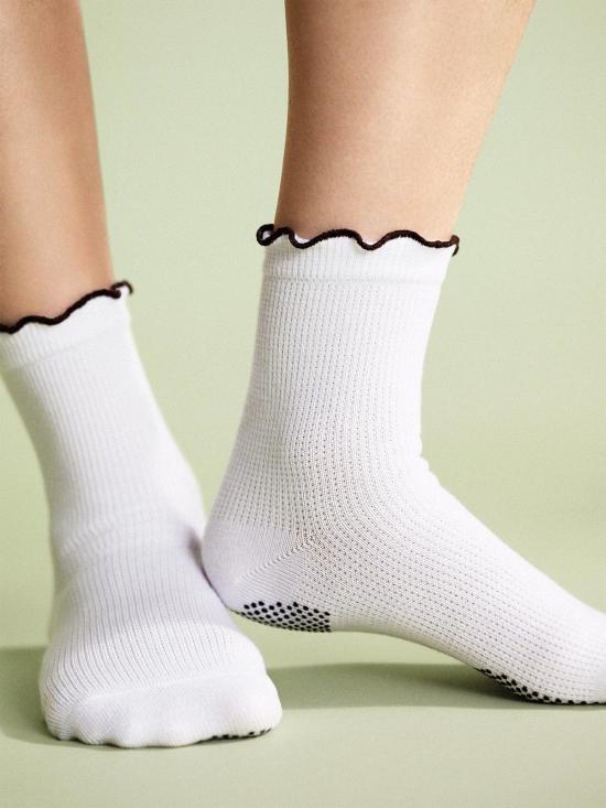  한셀 프롬 바젤 양말 써멀 러플 스포티 그립 크루삭스 레드 - HANSEL FROM BASEL