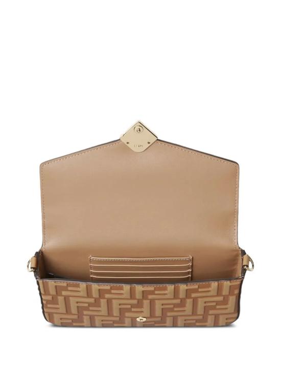 26SS 펜디 FF 다이아몬드 체인 지갑 8M0509AS42 F1URT BROWN - FENDI