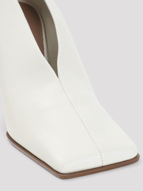26SS 알라이아 힐/펌프스 AA3E1020I106055 White - ALAIA