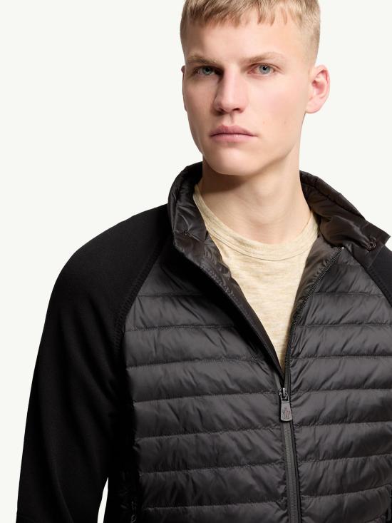 26SS 몽클레어 스웨터 L10979B00001M1183 999 Black - MONCLER