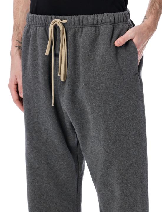 26SS 피어오브갓 트레이닝/조거 팬츠 130HO258411F CH CHARCOAL HEATHER - FEAR OF GOD