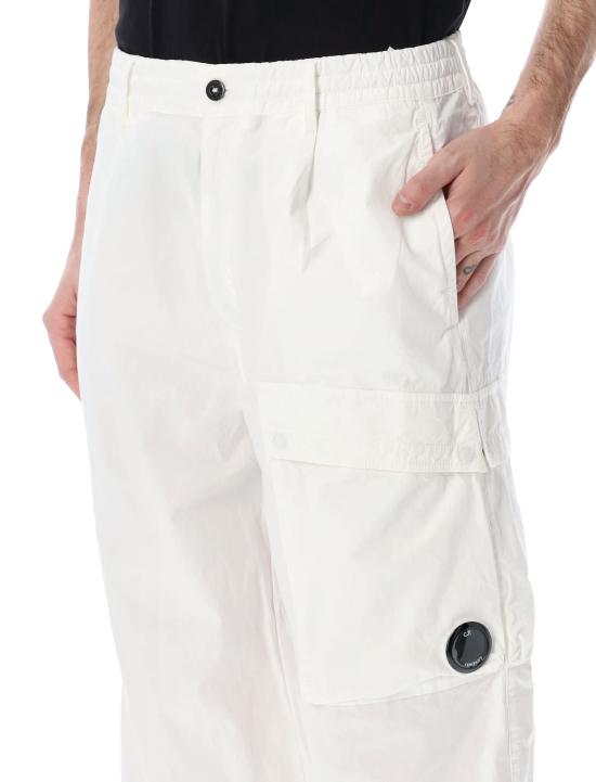 26SS 씨피 컴퍼니 스트레이트 팬츠 20CMPA126A110325G Bianco - C.P. COMPANY