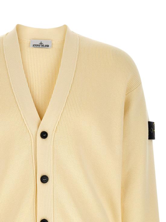 26SS 스톤 아일랜드 립드 소프트 오가닉 코튼 브이넥 가디건 L1S155100009S00D8V0093 Beige - STONE ISLAND