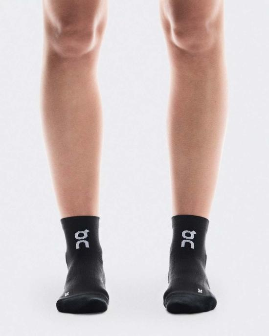  온 러닝 양말 온 코어 런 삭 미드 2 P 남녀공용