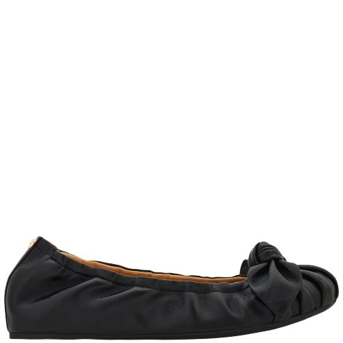 26SS 살바토레 페라가모 플랫 슈즈 01L120001 Black