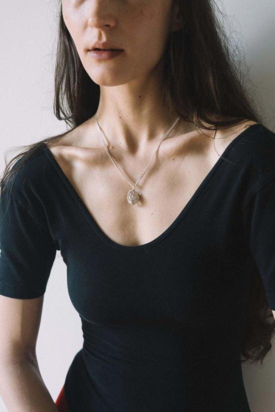  스윔 투 더 문 목걸이/팬던트 재활용 스털링 실버와 담수 진주로 제작된 '' 안드레아 목걸이 - SWIM TO THE MOON