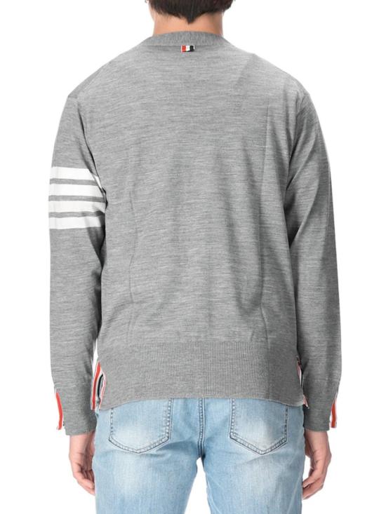 25SS 톰브라운 4바 서스테이너블 파인 메리노 울 클래식 가디건 MKC002AY1014058 Grey - THOM BROWNE