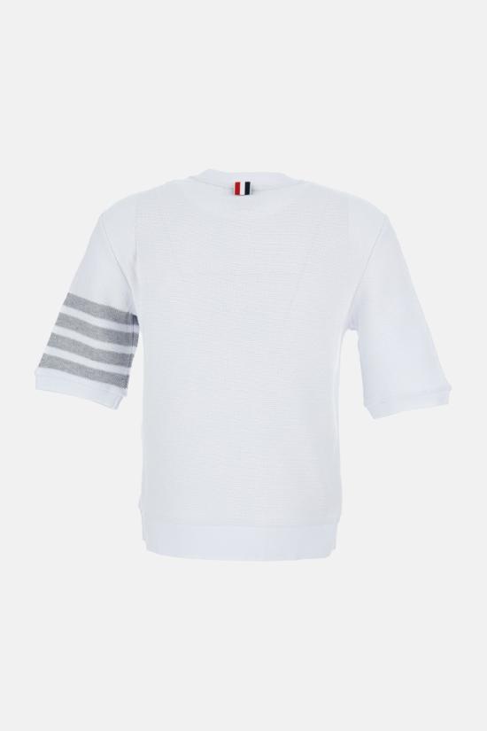 26SS 톰브라운 텍스처드 코튼 피케 4바 티셔츠 FJS222AJ0248100 White - THOM BROWNE