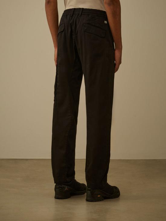 26SS 씨피 컴퍼니 스트레이트 팬츠 20CMPA135A 005694G999 Black - C.P. COMPANY