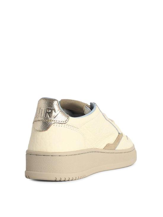 26SS 오트리 메달리스트 로우 스니커즈 AULWNE15 White - AUTRY