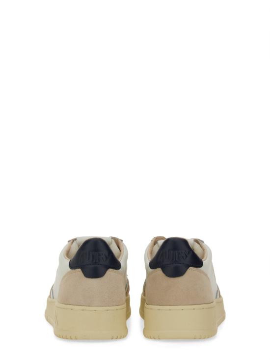 26SS 오트리 메달리스트 로우 스니커즈 AULM LS28 WHITE - AUTRY