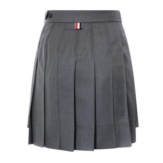 26SS 톰브라운 슈퍼 120수 스쿨 유니폼 드롭백 플리츠 미니 스커트 FGC402V00626 035 MED GREY - THOM BROWNE