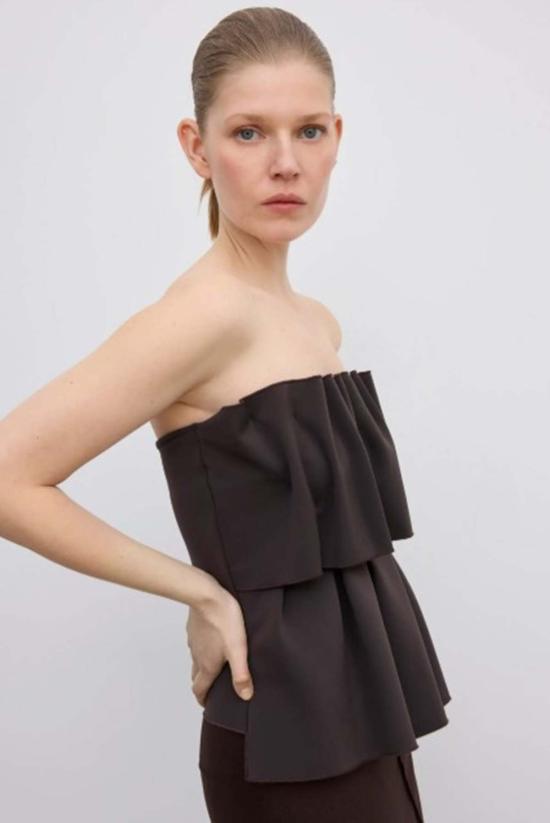  하우스 오브 다그마르 민소매 티셔츠 하우스 오브 다그마 조각 튜브 탑 - HOUSE OF DAGMAR