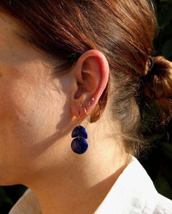  TENTHOUSANDTHINGS 이어링 Tenthousandthings Tiny Arps  18k/라피스 - OTHER BRANDS