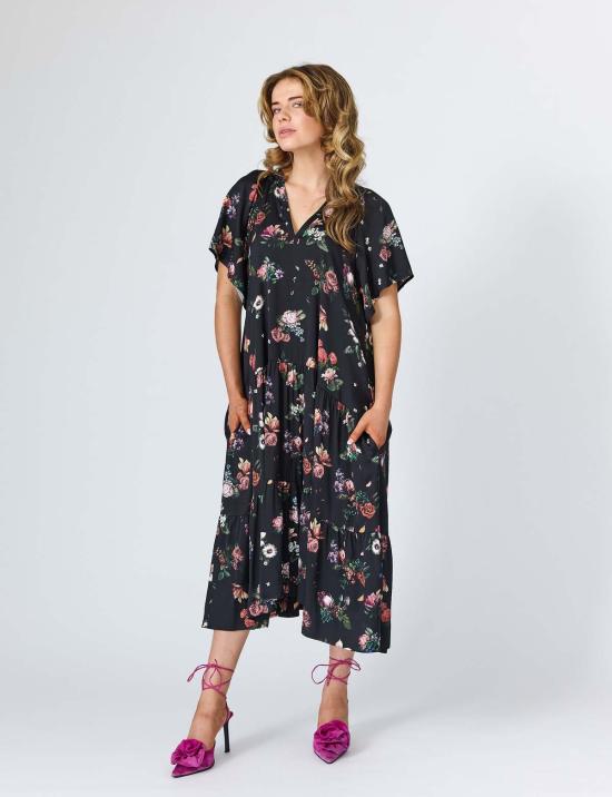  린제이 니콜라스 뉴욕 롱 원피스 린지 니콜라스 뉴욕 사라 맥시 드레스 블랙 - LINDSAY NICHOLAS NEW YORK