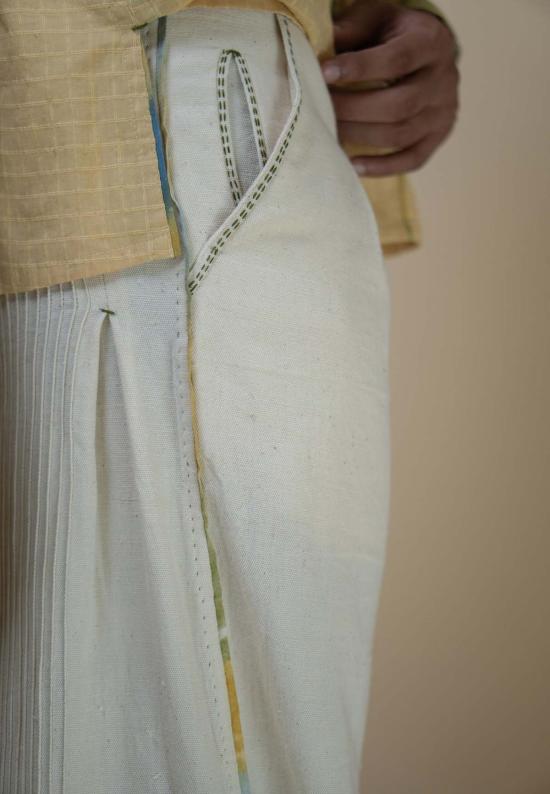  IKKIVI 스트레이트 팬츠 이키비 메도우즈 유니섹스 핀턱  오프 화이트 - OTHER BRANDS