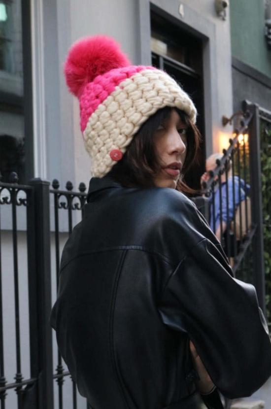  미샤램퍼트 모자 미샤 램퍼트 캔디 | 버터밀크 컬러 블록 비니 + 코랄 XL 폼폼