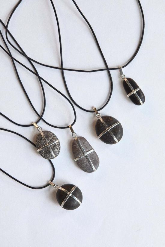  나탈리 마툴랭 목걸이/팬던트 나탈리 마툴린 펜던트, 회색/검정색 원석/스털링 실버 - NATHALIE MATHOULIN