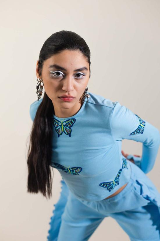  Abacaxi 긴팔 티셔츠 아바카시 아일렛 버터플라이 티