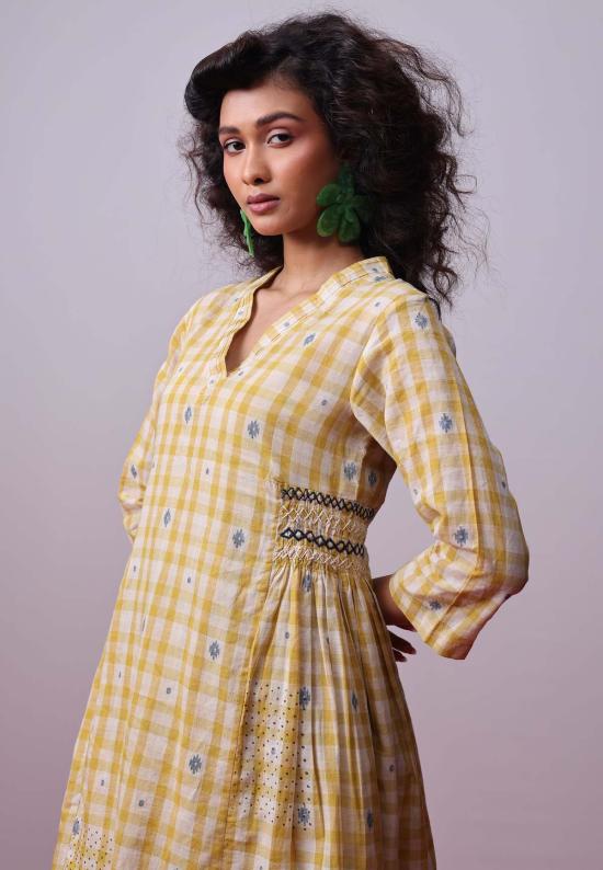  이키비 롱 원피스 선릿 모자이크 레이어드 드레스 옐로우/화이트 - IKKIVI