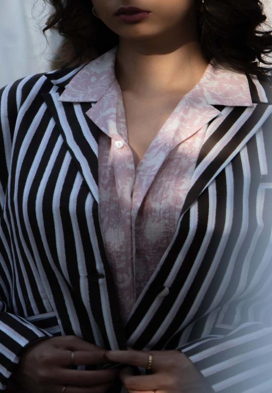  이키비 수트 자켓 에이라 더블 버튼 블레이저 - IKKIVI