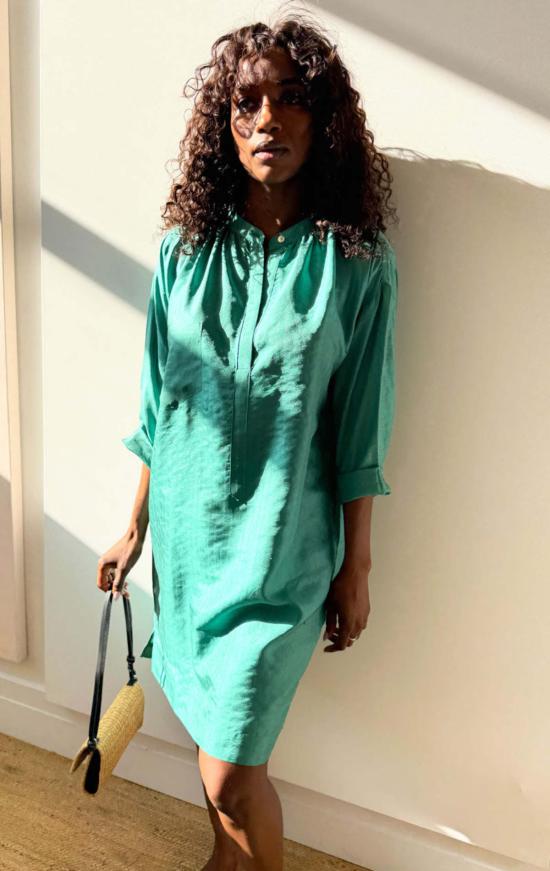  투 튜닉 실크 소재의 긴팔 버튼  (녹색) - TWO