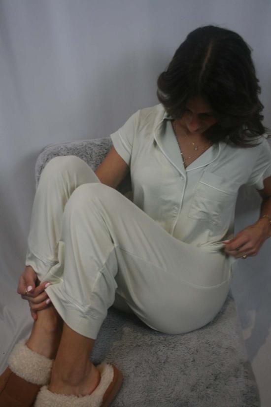  에버제이 라운지 웨어 지젤 크롭 팬츠 세트 - EBERJEY