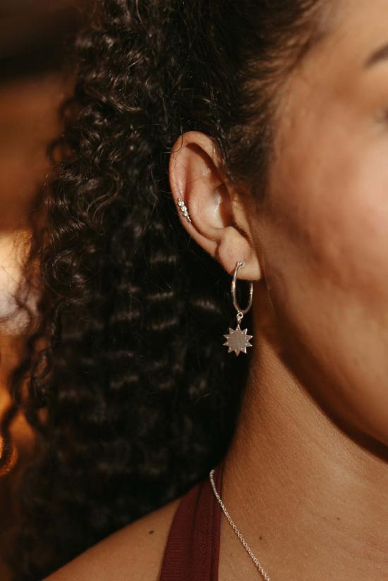  시에라 윈터 주얼리 이어링 러스터 후프 - SIERRA WINTER JEWELRY