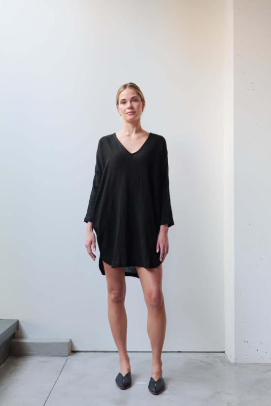  at Dawn. 숏 원피스 새벽에. V넥 편안한 숏 드레스 - OTHER BRANDS