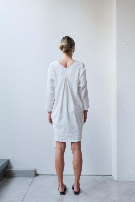  at Dawn. 숏 원피스 새벽에. V넥 편안한 숏 드레스 - OTHER BRANDS