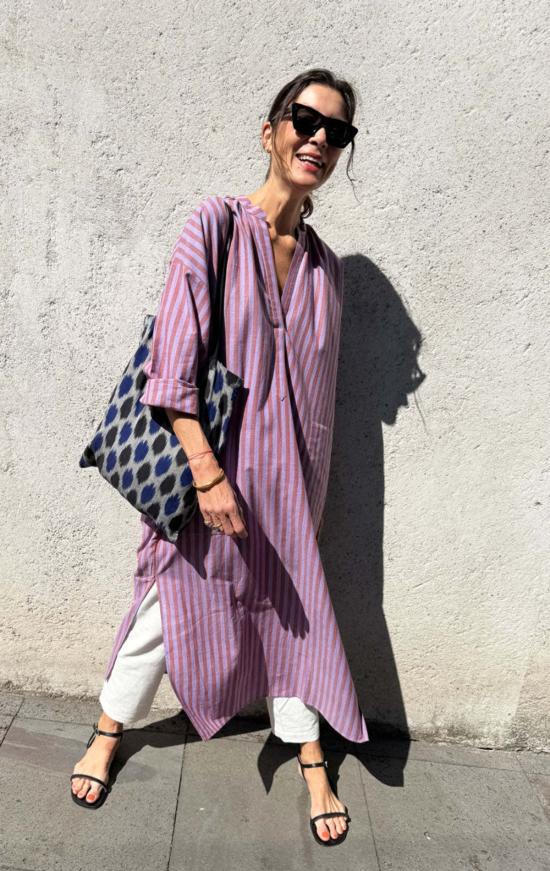  투 롱 원피스 두 줄 스트라이프 비올라 롱 카프탄 - TWO