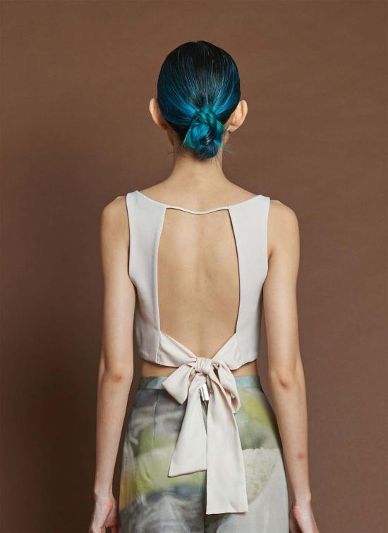  KAAREM 브라 카렘 라 란 렛 오픈 백 탑 타이 쁘띠 레귤러 라이트 크림 - OTHER BRANDS