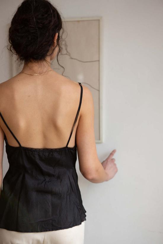  에리카 타노브 캐미솔 에리카 타노프 길다 실크  블랙 - ERICA TANOV