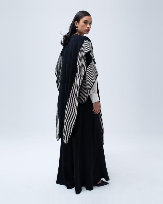  보즈 롱 원피스 Voz 스트라이프 엣지 카프탄 블랙/크림/네이비/크림/네이비 - VOZ