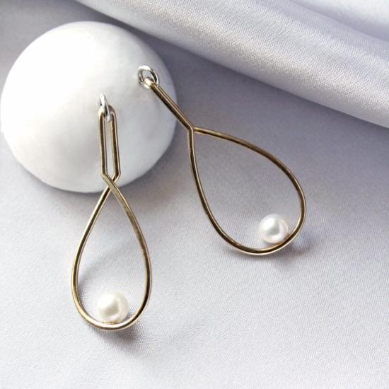  메탈렙시스 프로젝트 이어링 루프 진주 귀걸이