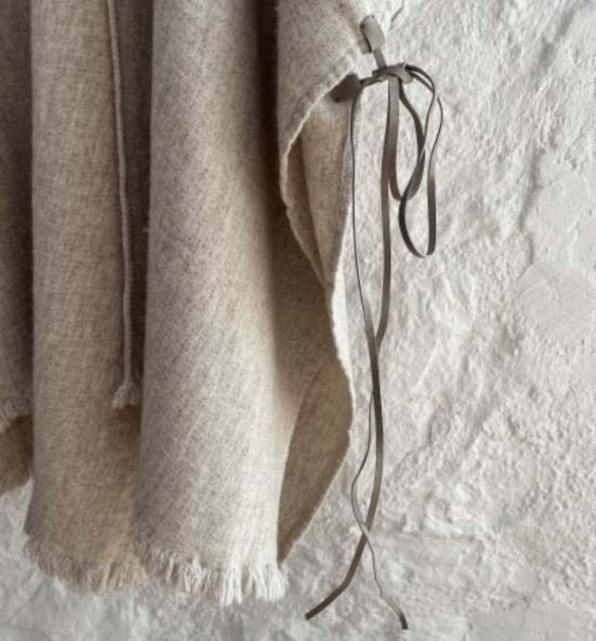  룸이스트 코트 울 폰초 - LOOM.IST