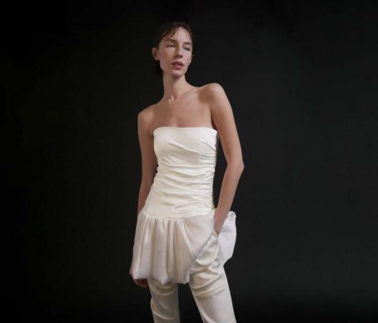  루이자 에 라 루나 민소매 티셔츠 Luisa Et La Luna 새틴 스트랩리스 탑 블랑 - LUISA ET LA LUNA