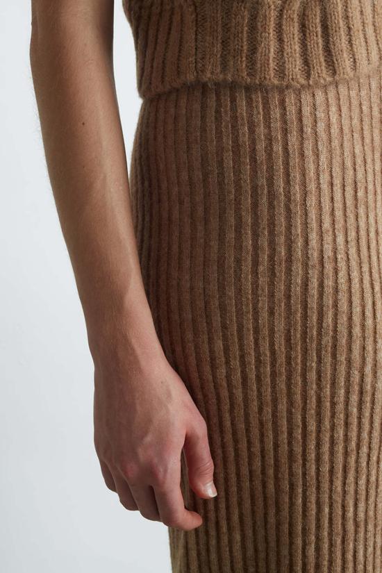  ELEVEN SIX 스트레이트 팬츠 일레븐 식스 리아 팬츠 카멜 - OTHER BRANDS