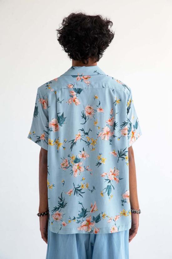  Graphia New York 반팔 셔츠 그라피아 뉴욕 '데시' 반팔 캠프 칼라 탑 블루 우키요에 히비스커스 프린트 - OTHER BRANDS