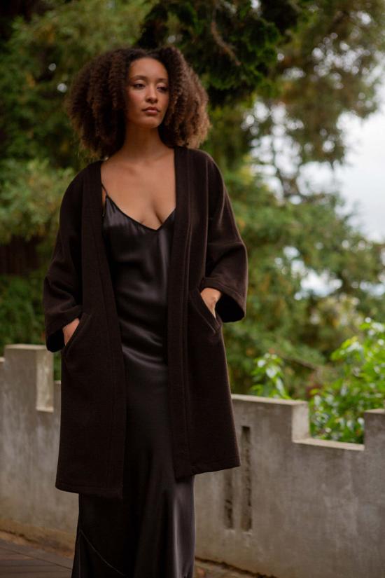  에리카 타노브 코트 에리카 타노프 클라이드 알파카 울