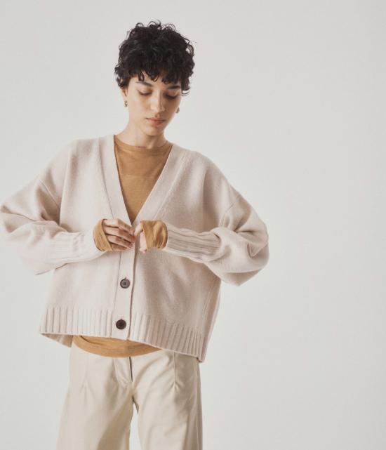  사야카 다비스 뉴욕 가디건 사야카 데이비스 뉴욕 벌룬 슬리브  (밀색) - SAYAKA DAVIS NEW YORK
